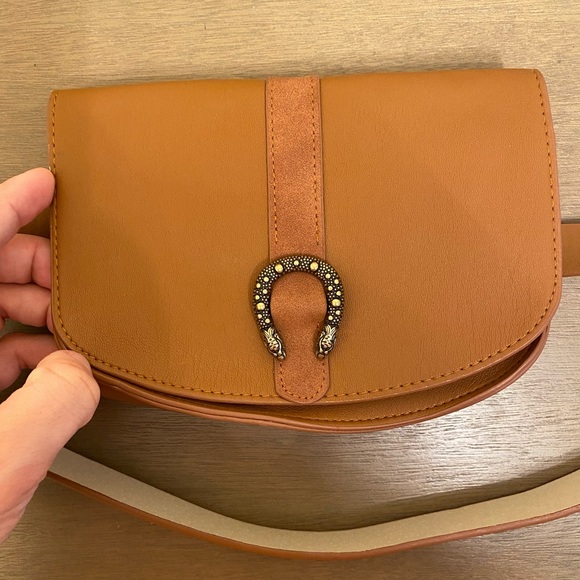 Belt bag with snake medallion - Picture 2 of 4